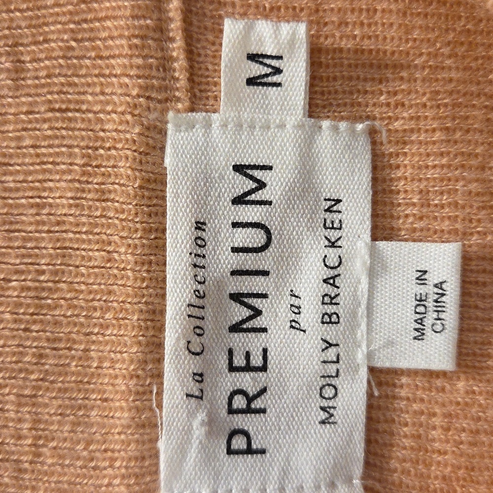 Molly Bracken Premium Knit Top in Peach NWOT - Picture 2 of 10